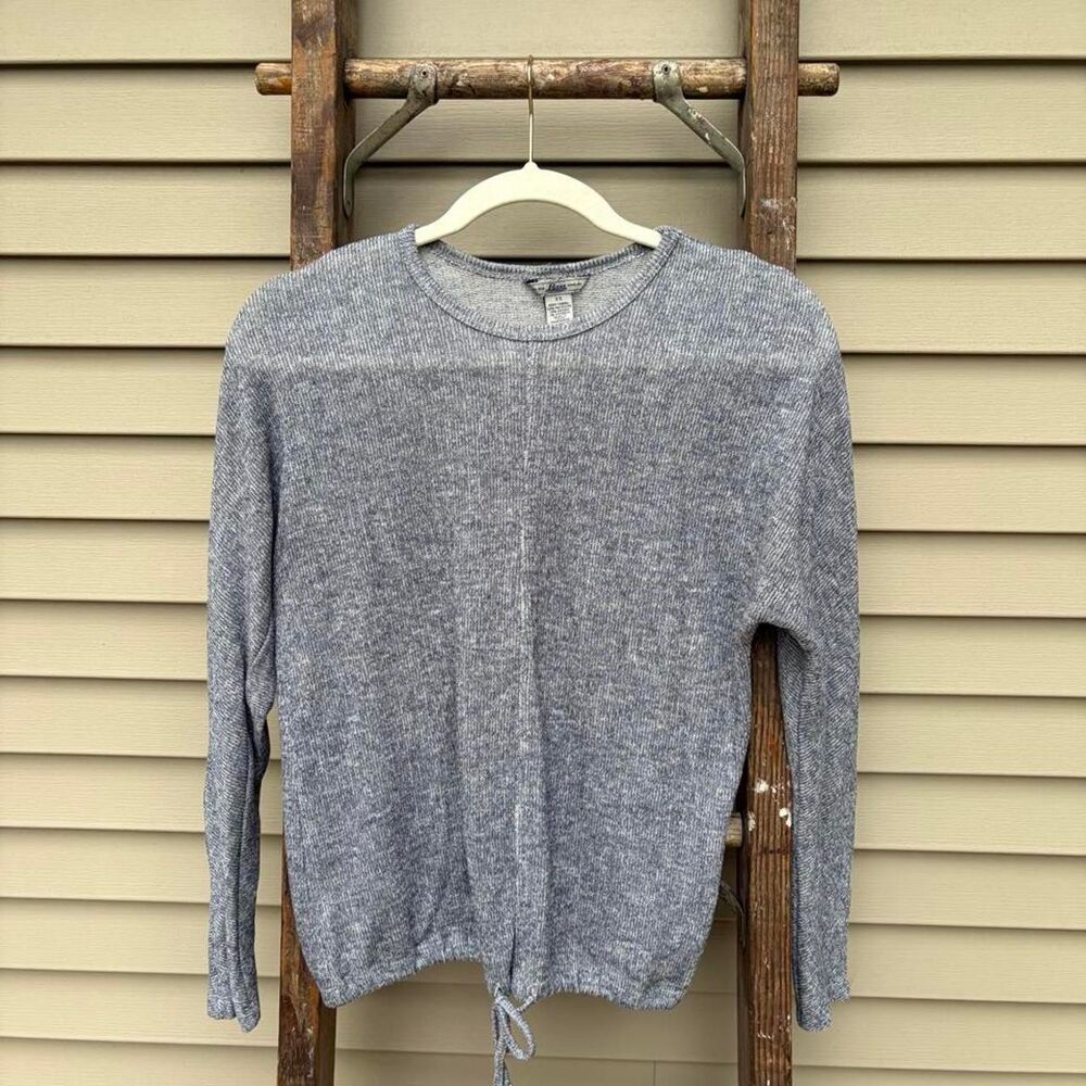 Bass Women's Blue and Grey Heathered Sweater